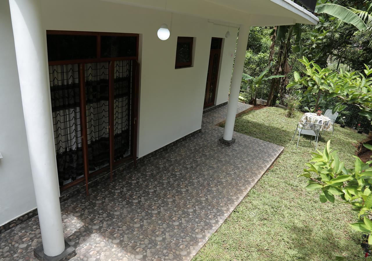 Miracle Villa Kandy Exterior photo