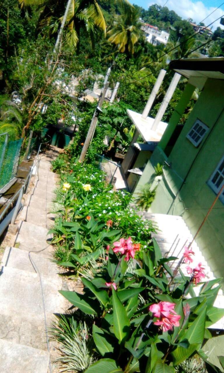 Miracle Villa Kandy Exterior photo